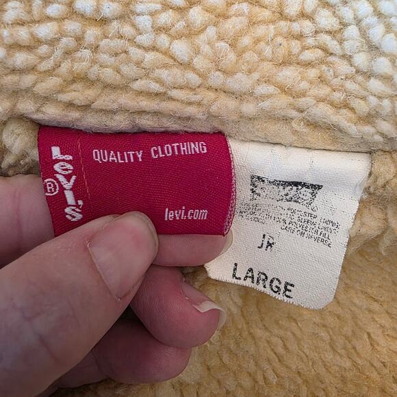 Levi's Women's Denim Sherpa Lined Jacket SZ Large Trucker - Picture 7 of 9
